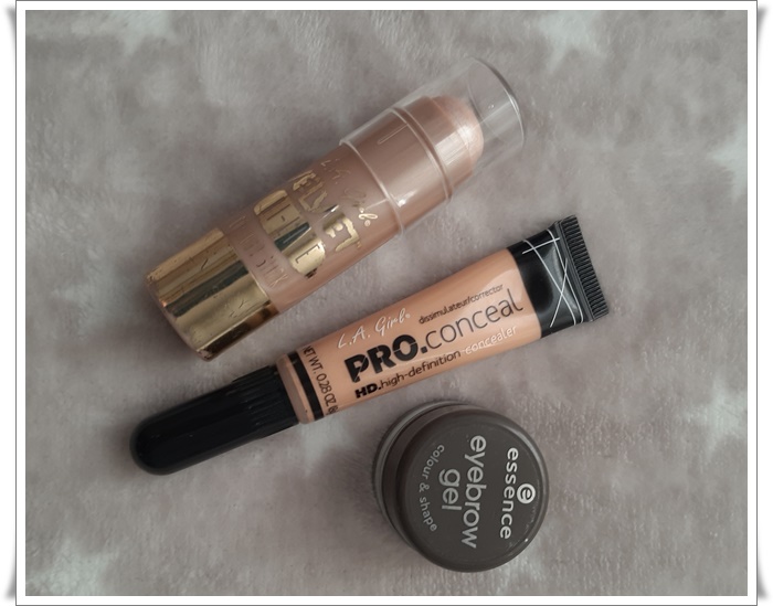 TRES PRODUCTOS UNA SEMANA VOL. XV